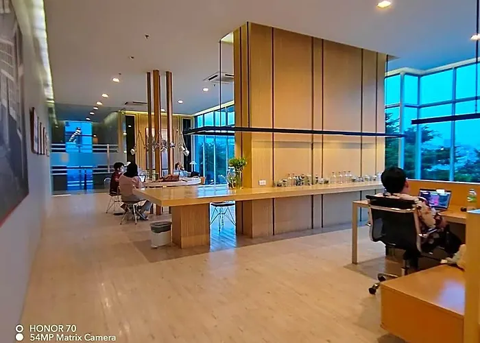 Peacefully River Front Home, Refreshing Oasis بانكوك