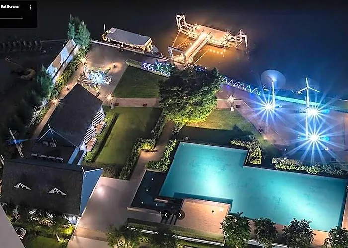 Peacefully River Front Home, Refreshing Oasis فندق