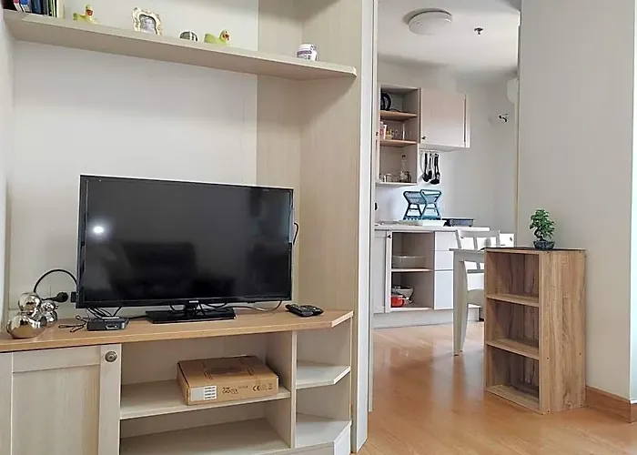 فندق Peacefully River Front Home, Refreshing Oasis 4*