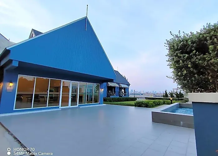 Peacefully River Front Home, Refreshing Oasis بانكوك